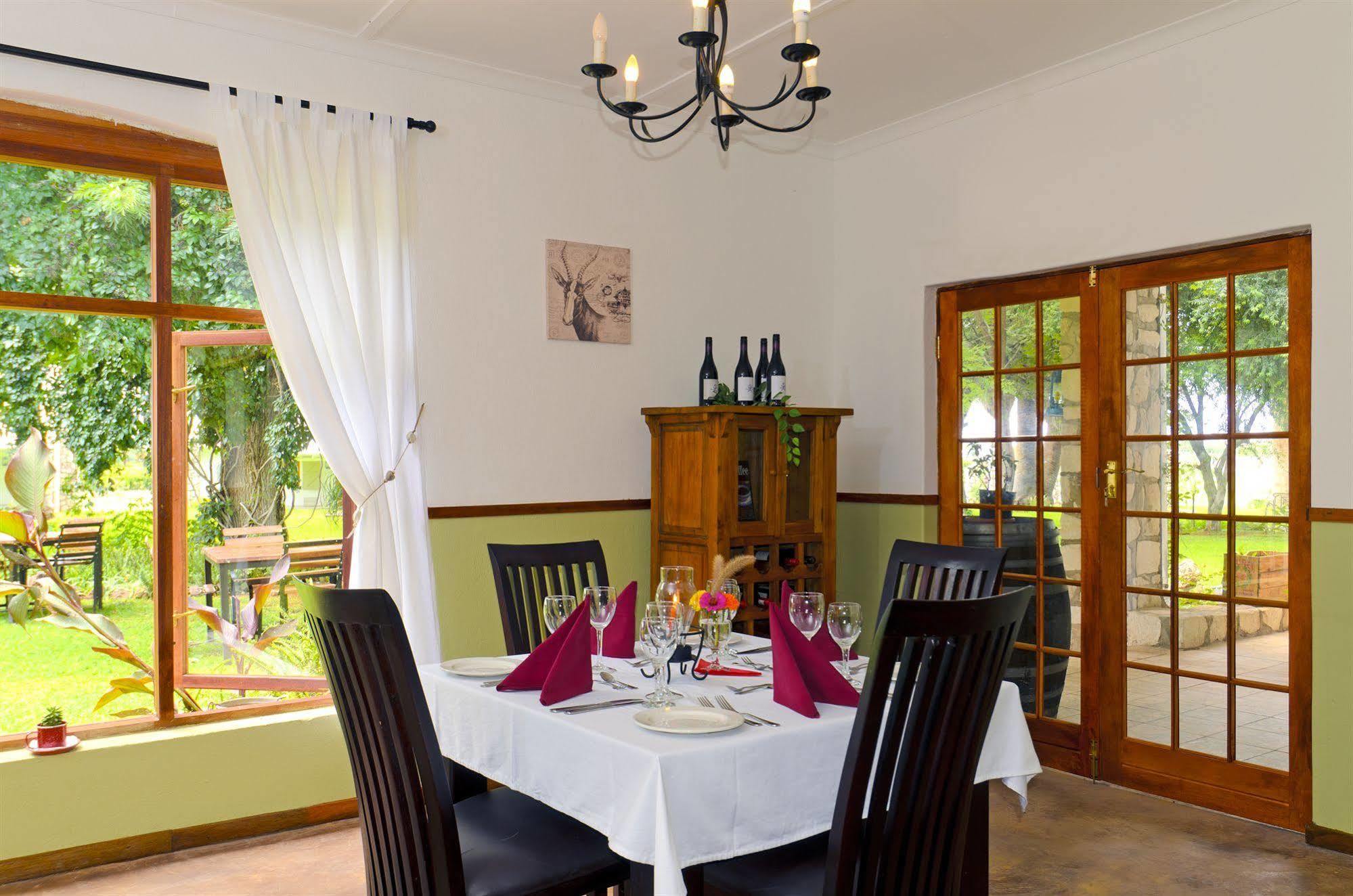 Kalahari Farmhouse, Namibia مارينتل المظهر الخارجي الصورة