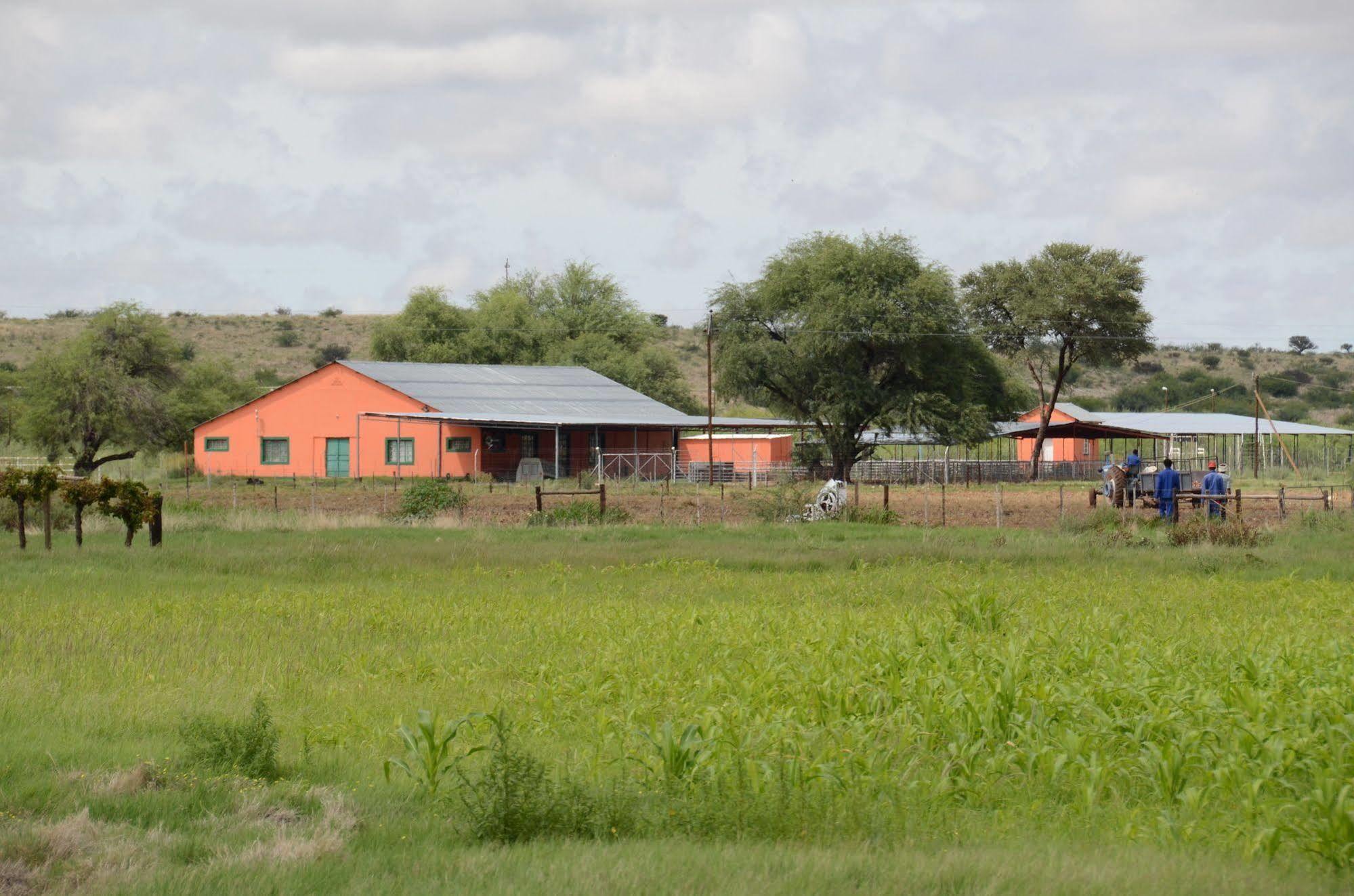 Kalahari Farmhouse, Namibia مارينتل المظهر الخارجي الصورة